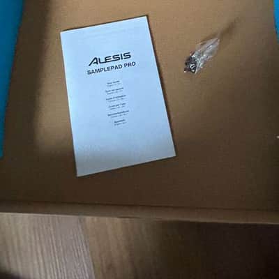 Alesis SamplePad Pro 8-Pad Percussion and Sample-Triggering Instrument image 3