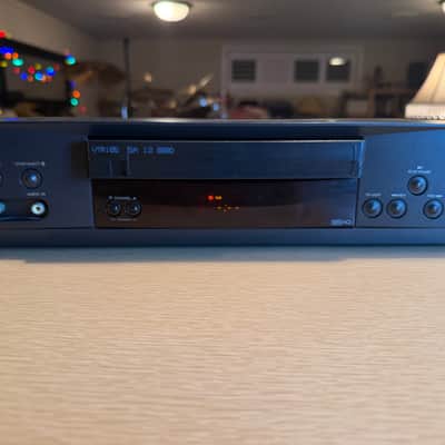 RCA 4 Head VCR Player Recorder VR540 N w/ Remote Excellent Condition Works Well! image 6