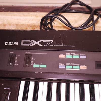 Yamaha DX7 Programmable Algorithm Synthesizer 1983 - 1987 - Black Bild 2