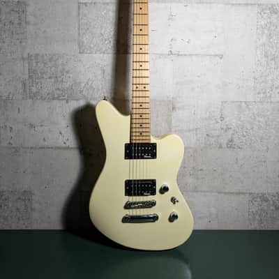 Charvel EM-SCB Surfcaster Skatecaster 90-00's White Made in Japan image 1