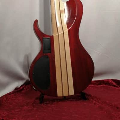 Ibanez BTB865SC Electric Bass Guitar 6-String Model image 5