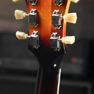 Eastman AR372CE-SB Kent Armstrong Signature 16" Archtop Electric Guitar - Sunburst image 7