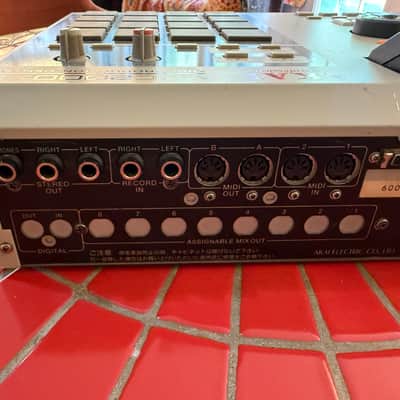 Akai MPC2000XL Upgraded CF Drive - New Pad Sensors - Maxed RAM image 9