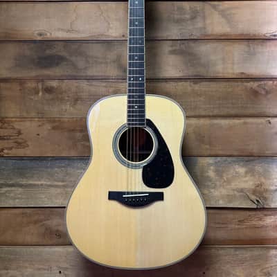 Yamaha LL-16HB Dreadnought Acoustic Natural w/case image 5