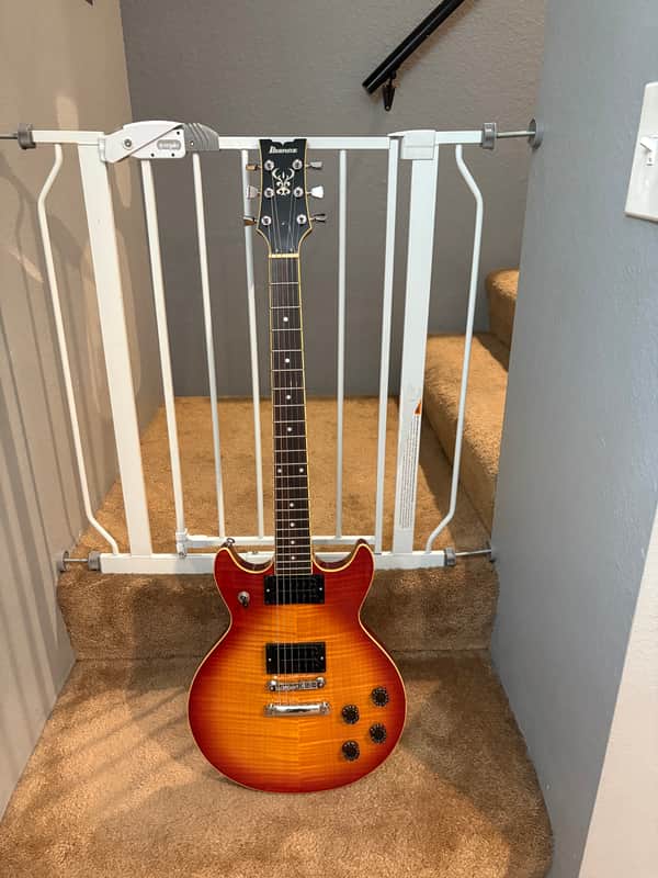 Ibanez AR250-HS Artist 2002 - 2004 - Honey Sunburst