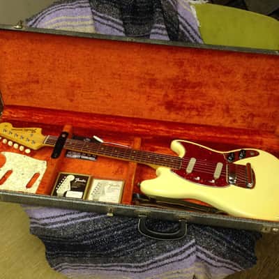 Fender Mustang 1965 image 24
