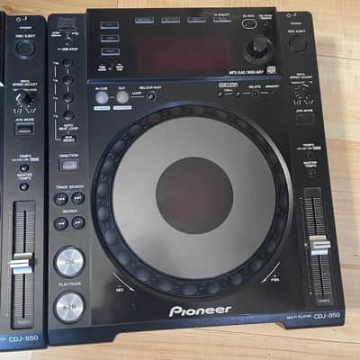 Pair of Pioneer CDJ 850-K image 8