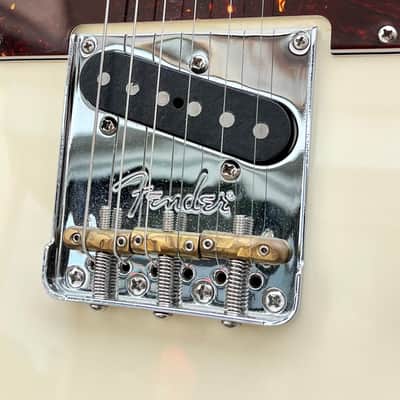 Fender American Professional II Telecaster® Rosewood Fingerboard, Olympic White 2022 image 3