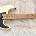 Charvel Pro-Mod So-Cal Style 1 HH FR 2010s - Snow White / Black Pickguard