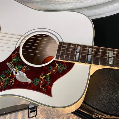 NEW! Gibson Acoustic Custom Shop Dove Acoustic-Electric Guitar - Alpine White - Authorized Dealer 5.2lbs - G06616 image 2