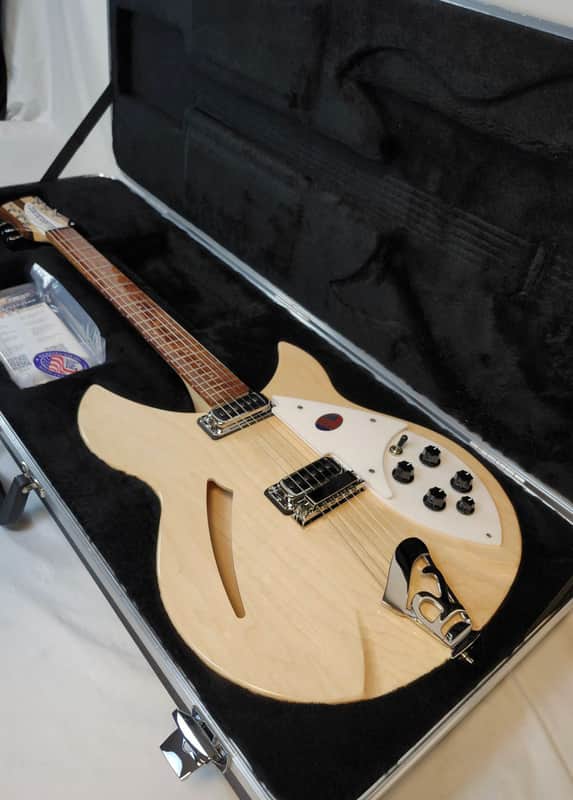 Rickenbacker 330 Maple Glo Semi-Hollow Guitar, w/HSC image 1
