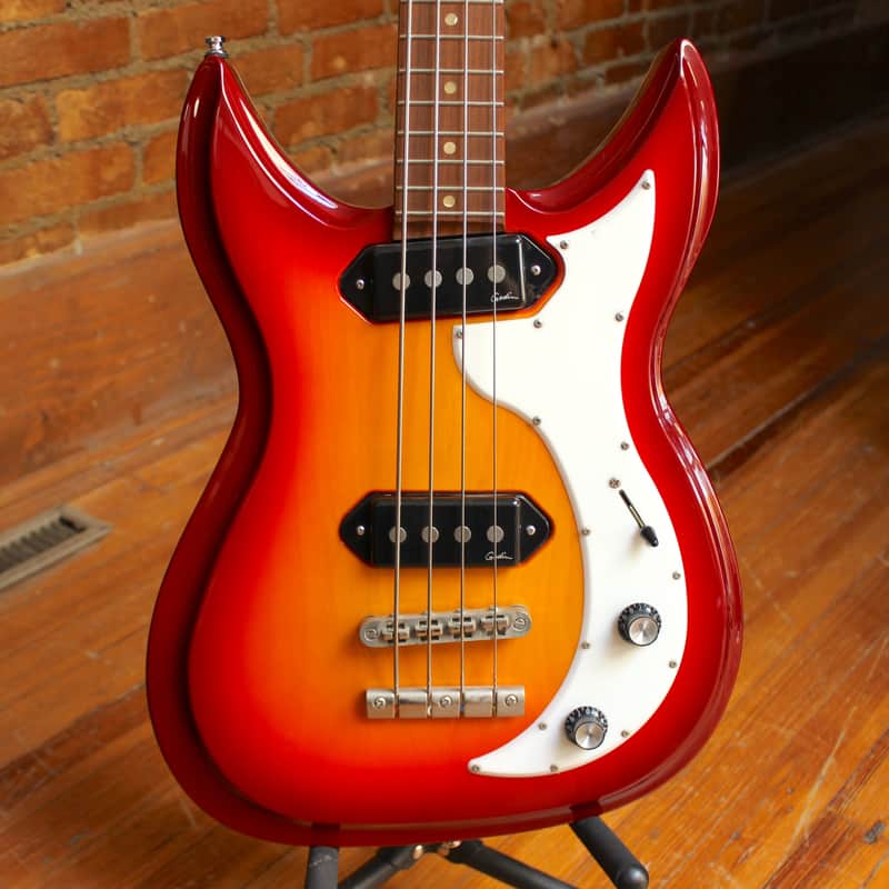 Godin Dorchester 4 Short Scale Bass 2017 Cherry Burst image 1
