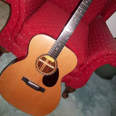 Eastman  E2OM-CD All Solid Wood Natural Satin image 1