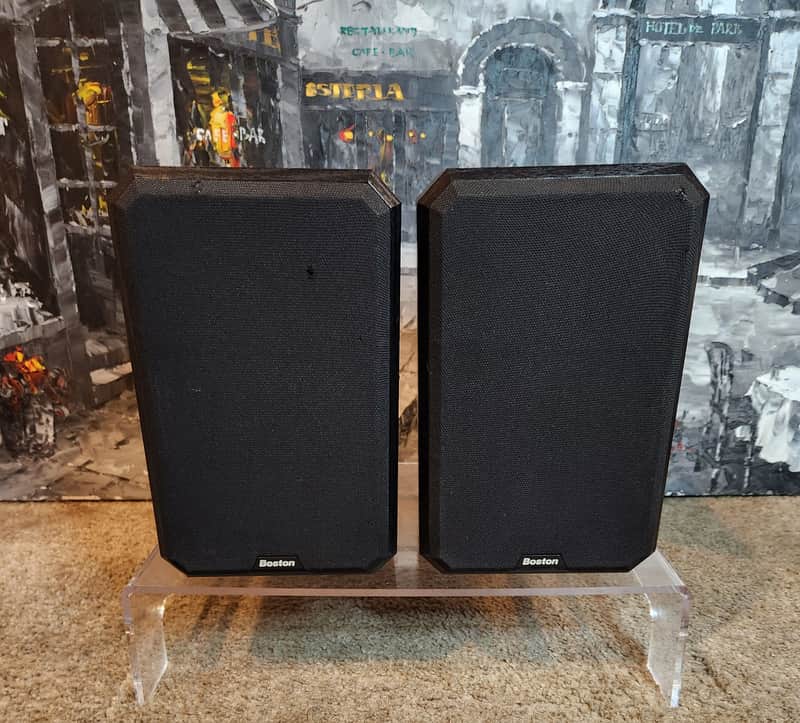 Boston Acoustics Boston Acoustics HD5 are compact, two-way bookshelf speakers 90s  - Black