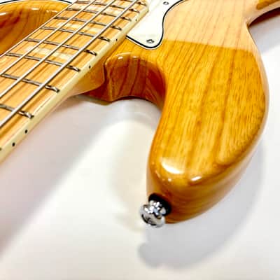 Sire Marcus Miller V7 Ash 2021 Natural Glossy image 10
