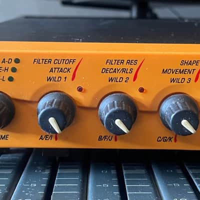 E-MU Systems Xtreme Lead-1 Rackmount 64-Voice Expandable Synthesizer 2000 - Orange image 5