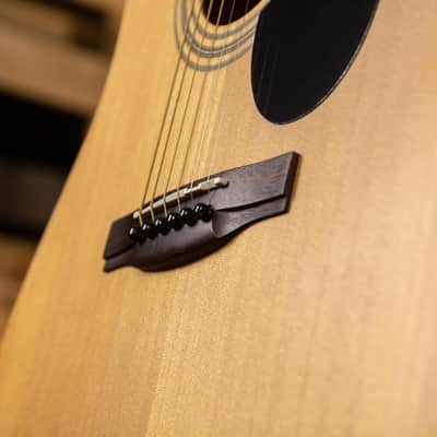 Acoustic Guitar Strings 6, Rosewood Fingerboard, Advanced X Bracing – Full-Size Guitar for Beginners & Others – Natural Finish, Right image 2