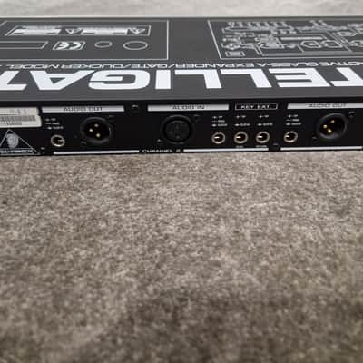 Behringer XR2000 - 12-Channel Feedback Destroyer - Excellent w/ Power Supply image 14