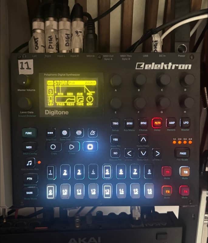 Elektron Digitone 8-Voice Digital Synthesizer 2017 - 2024 - Black image 1