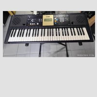 Tastiera arranger amatoriale Yamaha YPT-220 - Usata