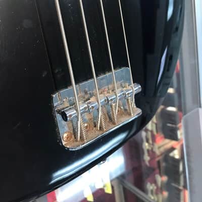 Fullerton 4 Stings Electric Bass Guitar - Black And White image 12