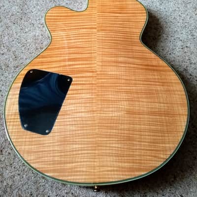 Peerless Smoked Bass Custom 2014 Flame Maple Natural Gloss, plus fitted hard case. image 10