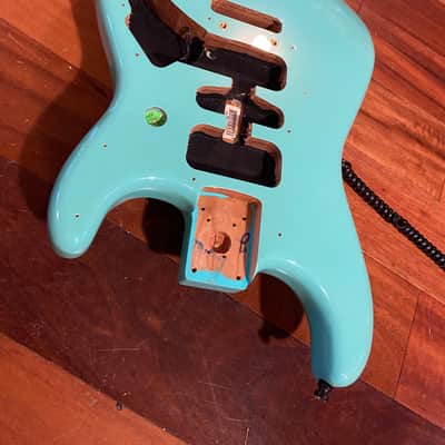 Fender Player Seafoam Green Strat Stratocaster Alder Body 3 lb 13 oz 2 Pt HSH image 3