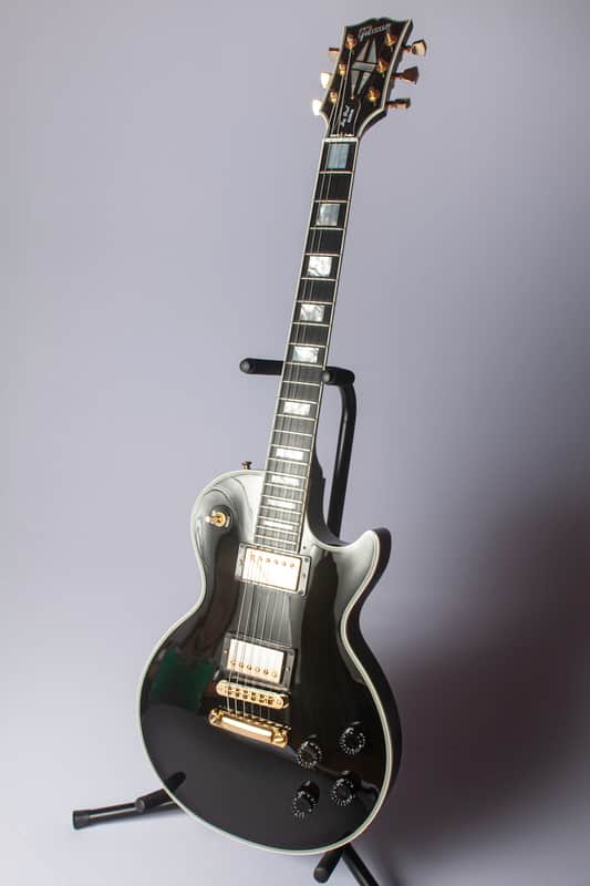 Gibson Les Paul Custom 2016 - Ebony Tuxedo's vs T-shirts image 1