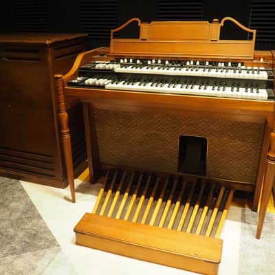 Hammond A143 Organ with Leslie 147 Speaker 1964 image 4