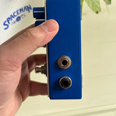Spaceman Delta II Harmonic Tremolo 2021 - 2024 - Blue Edition image 5