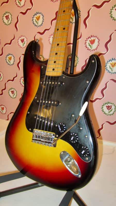 Tokai Silver Star Stratocaster 1980 - 1981 - Sunburst image 1