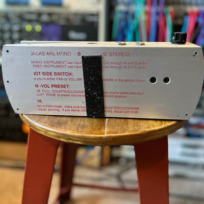 Ernie Ball P0-6165 500K Stereo Volume/Pan Pedal 1990s - Silver image 6