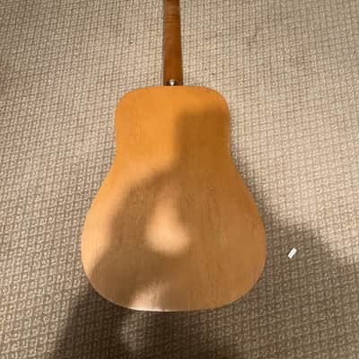 Art & Lutherie Wild Cherry Satin Lacquer with T-60 travilite quality case image 16