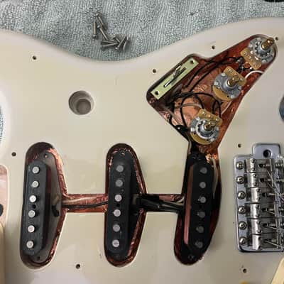Fender Vintera 60s Stratocaster - Lilac image 22