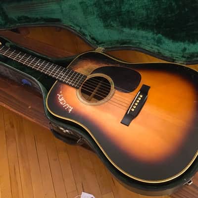 Martin D-28 Herringbone 1943 - Sunburst image 4