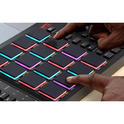 Akai Professional MPC STUDIO 2 Music Production Pad Controller image 4