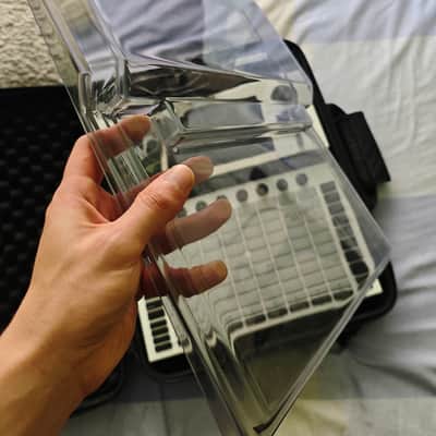 AKAI Force + 2TB SSD + Decksaver + UDG Case image 11