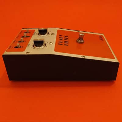 Melos MU-1200 Funky Filter made in Japan - based on the Mu-Tron III envelope filter - w/polarity converter image 4