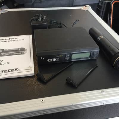 Electro-Voice EV Clear Scan RE2 Wireless Microphone System - ND767a Mic image 2
