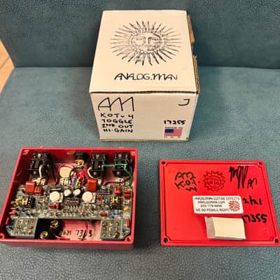 Analogman King of Tone V4, High Gain Both Sides, Second Output Jack and Mode Toggle Switch image 5