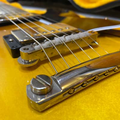 Gibson ES-335 Custom Shop 1964 Reissue - Vintage Burst, 3340g image 7