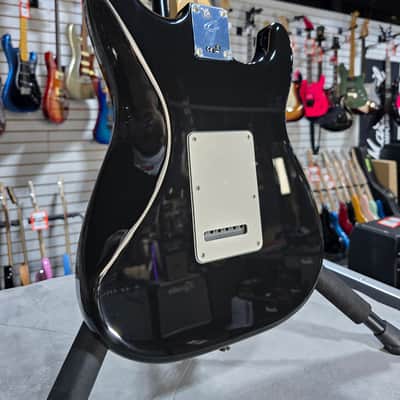 Fender Player Stratocaster LH - Black w/ Pau Ferro FB & PLEK*D #916 image 7