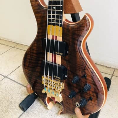 Alembic Alembic Darling Bass Flame Wallnut image 10