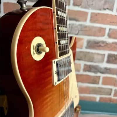 GIBSON - LES PAUL TRADITIONAL HERITAGE CHERRY SUNBURST 2011 + ETUI image 9