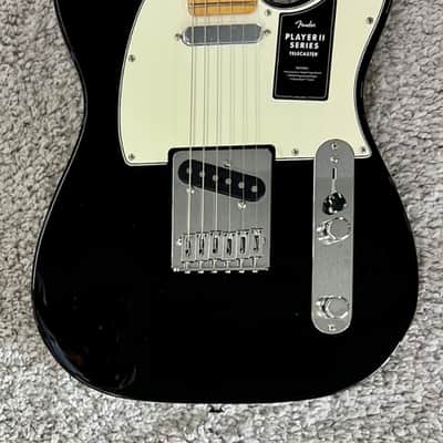 Fender Player II Telecaster Electric guitar, Maple Fingerboard, Black - MIM image 3