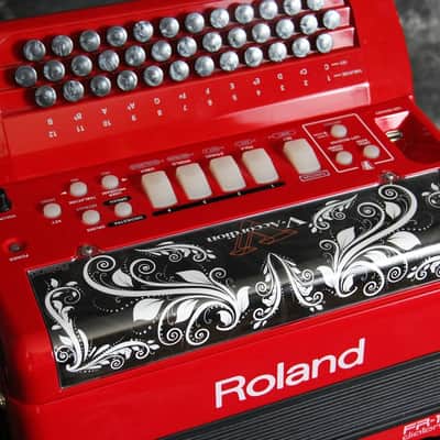 Roland FR-18 Diatonic Accordion Red image 4