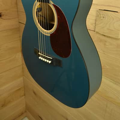 Martin OOC-16GTAE 2001 - Metallic Blue Refin image 2