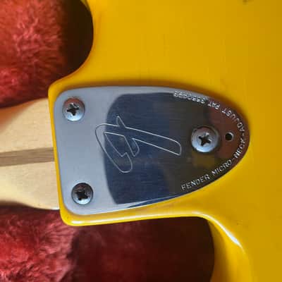 Fender Strat 1979 - Monaco Yellow image 4