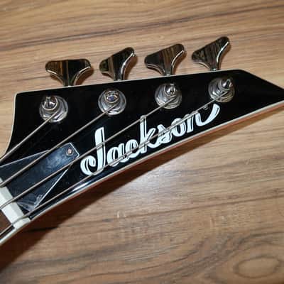 Jackson X Series Concert™ Bass CBXNT DX IV 2022 - Rocket Red image 3