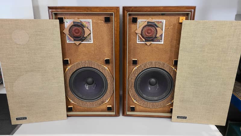 Advent Original Large Loudspeaker Restored and Perfect 1973 - Walnut image 1